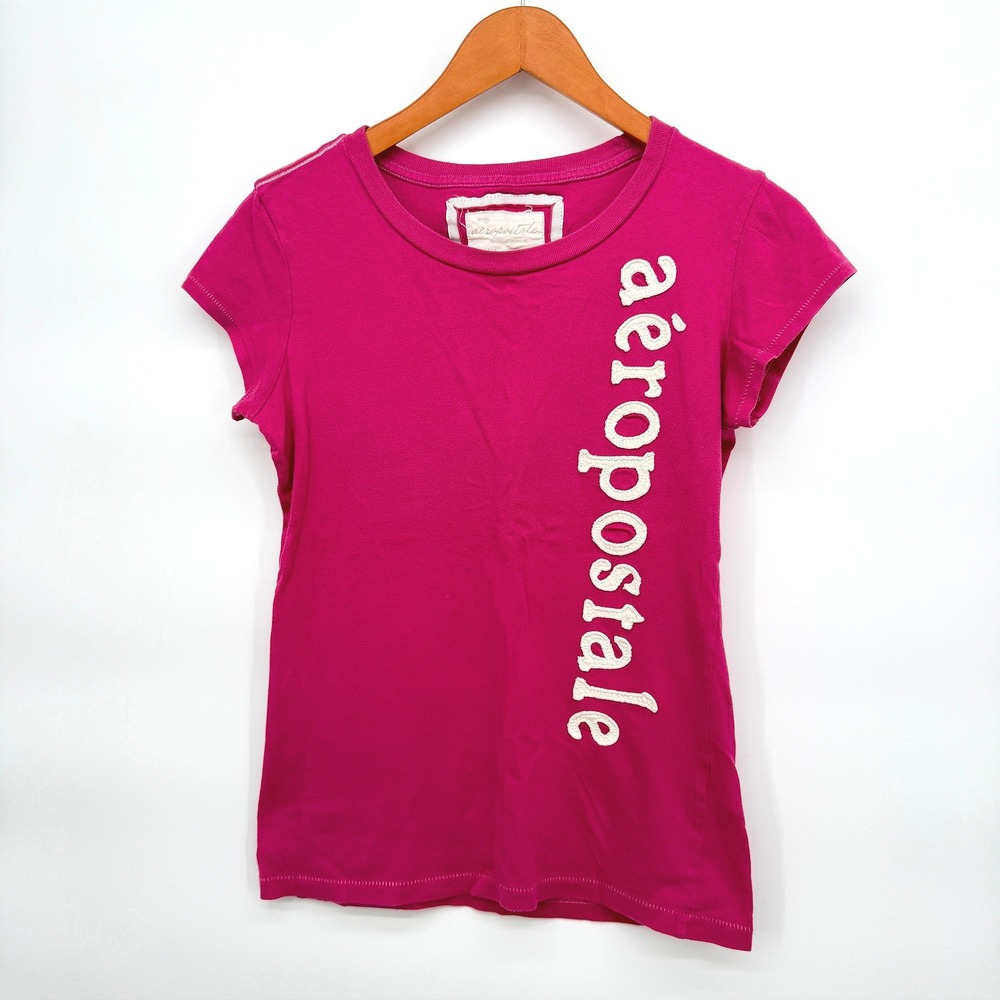 Aeropostale Y2K Retro T-Shirt Pink Vertical Script Logo Preppy Size Medium**